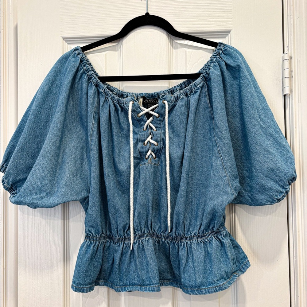 Boutique Europa Blue Peasant Blouse